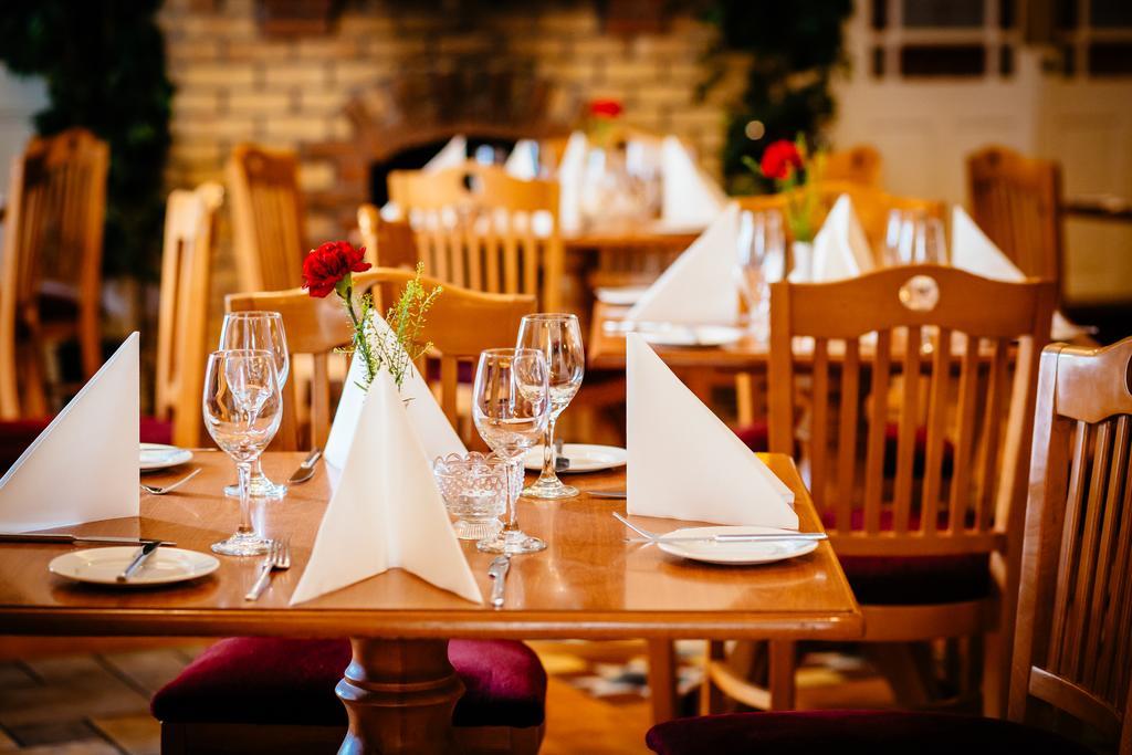Gleeson'S Restaurant & Rooms Роскоммон Екстер'єр фото